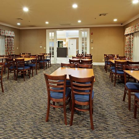 Holiday Inn Express Corning By Ihg Εξωτερικό φωτογραφία