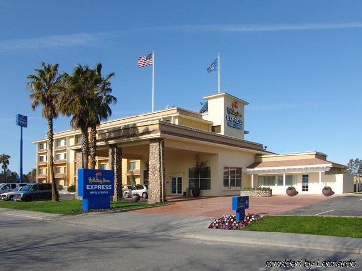 Holiday Inn Express Corning By Ihg Εξωτερικό φωτογραφία
