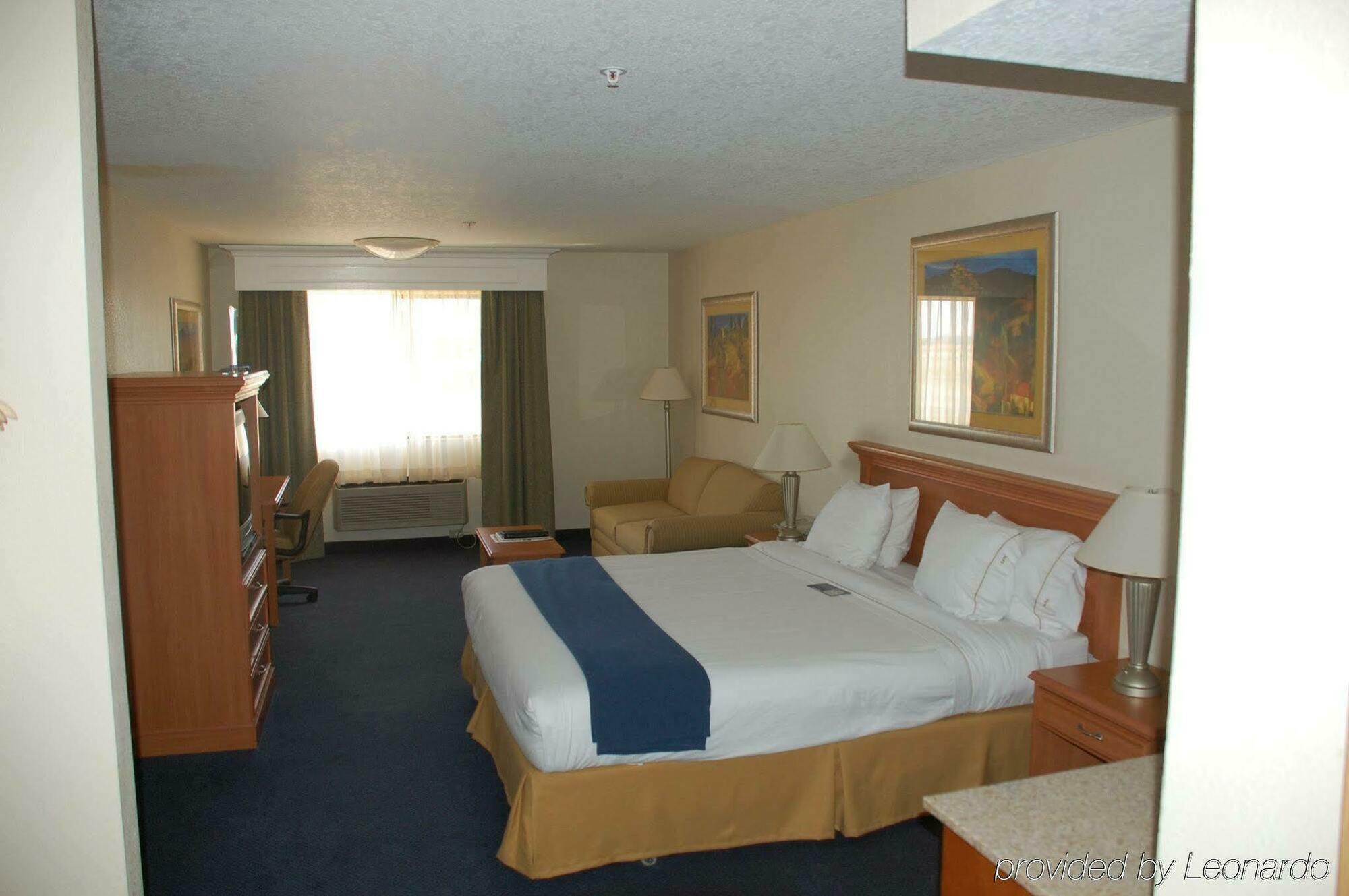 Holiday Inn Express Corning By Ihg Εξωτερικό φωτογραφία